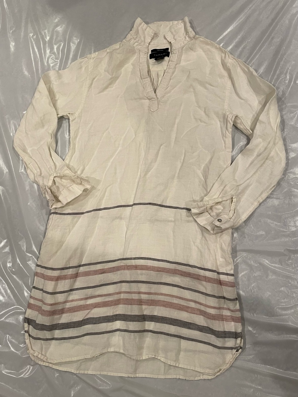 Tahari Cream Long-Sleeve linen Tunic with Striped Hem